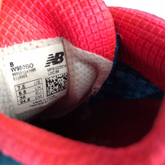 New Balance | Blue & Pink Running Shoes Athletic - Picture 5 of 9